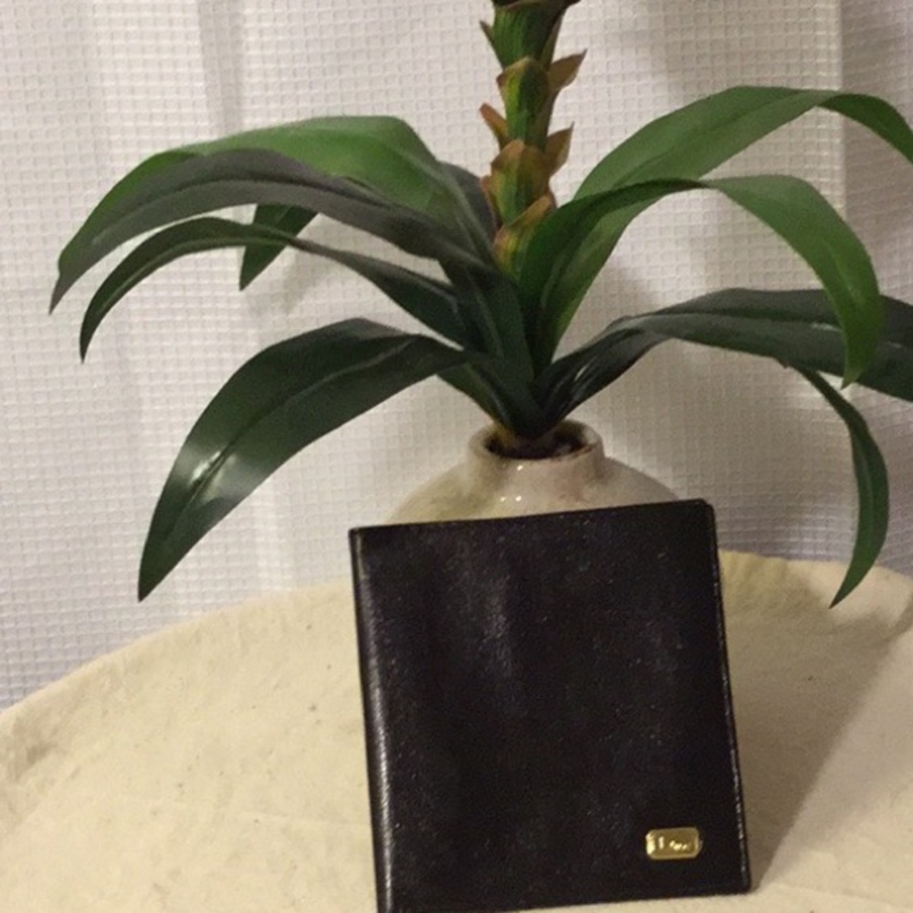 Dior men’s black leather wallet - Picture 4 of 4